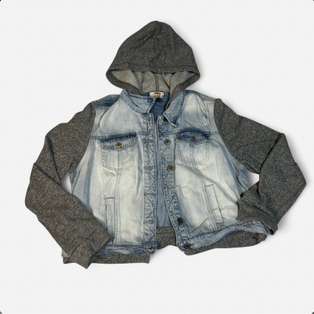 Y2k StreetWear Light Washed,Distressed Denim Jacket, layered sweater| L.E.I